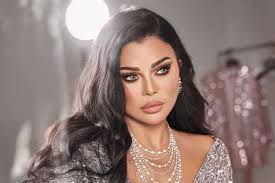 هيفاء وهبي تتألق في ألمانيا وتحصد جائزتين في حفل 